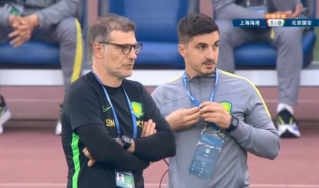 乐彩网-比利奇:和球队强调别失去信心 我在比赛中不焦虑